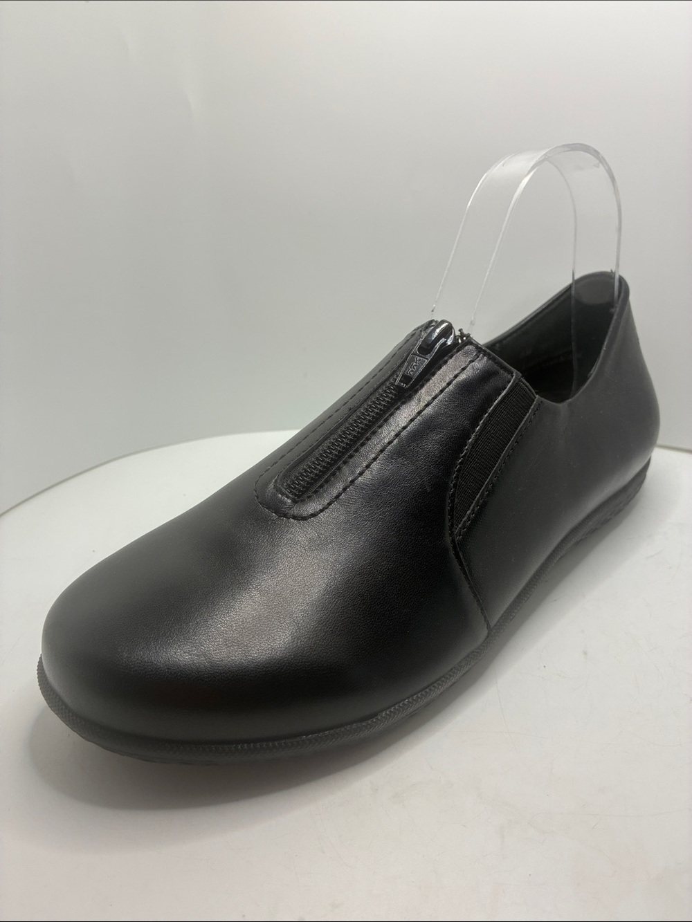 DAVID TATE WOMANS FLAT/ COMFY/ LEATHER SHOE